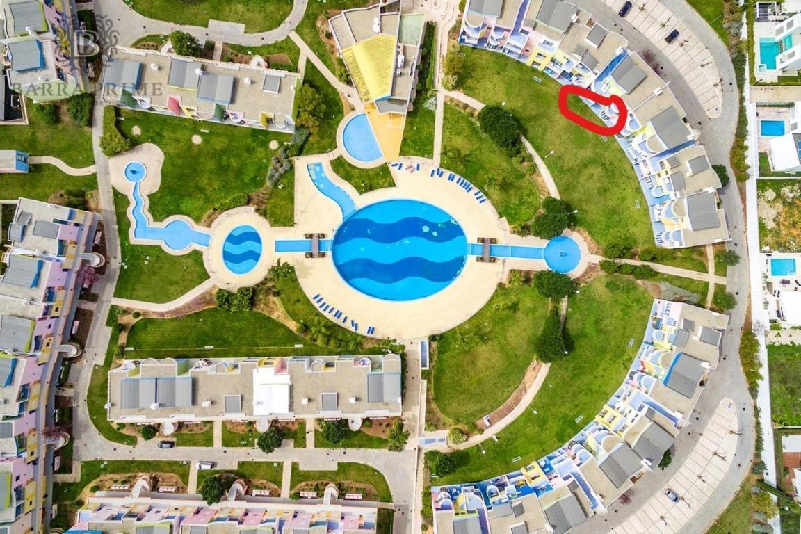 Marina De Albufeira Orada Resort - 2-Bed Apartment With Huge Pool Bagian luar foto