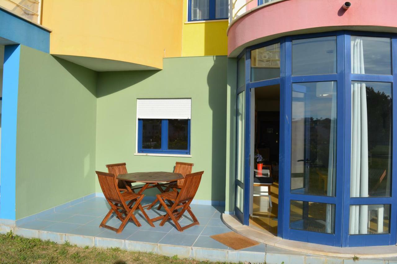 Marina De Albufeira Orada Resort - 2-Bed Apartment With Huge Pool Bagian luar foto