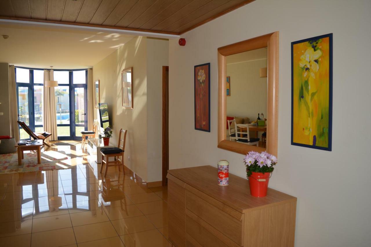 Marina De Albufeira Orada Resort - 2-Bed Apartment With Huge Pool Bagian luar foto
